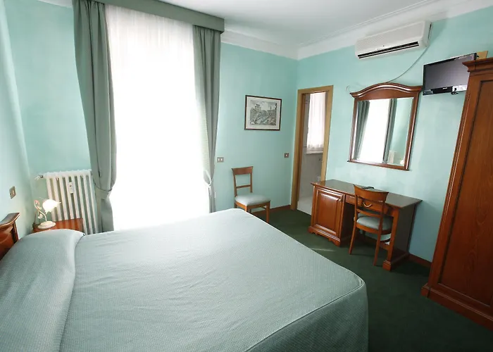 Hotel Adriatic Rome