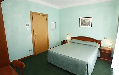 Otel Adriatic Roma